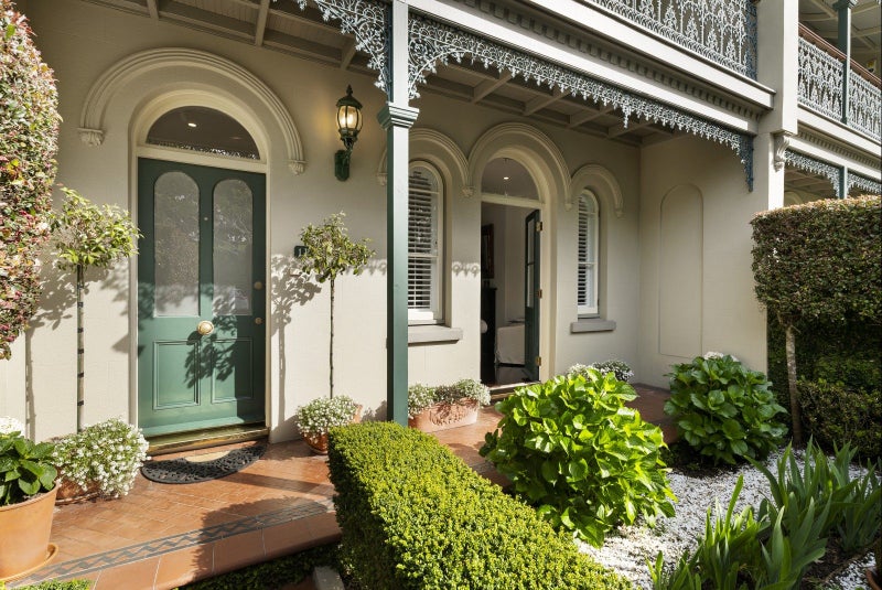 1P George Street, Newmarket, Auckland - Carousel 1