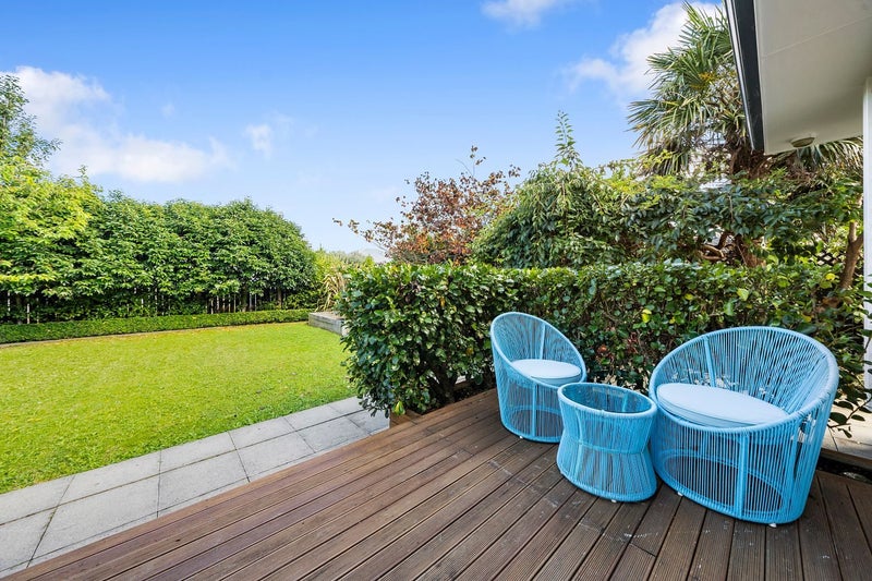 7 Junction Street, Fairfield, Lower Hutt - Carousel 14