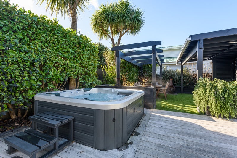 26 Scapa Terrace, Karori, Wellington - Carousel 25