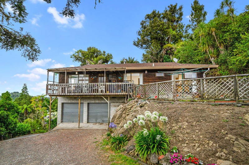 31B Bush Road, Waiatarua, Auckland - Carousel 2