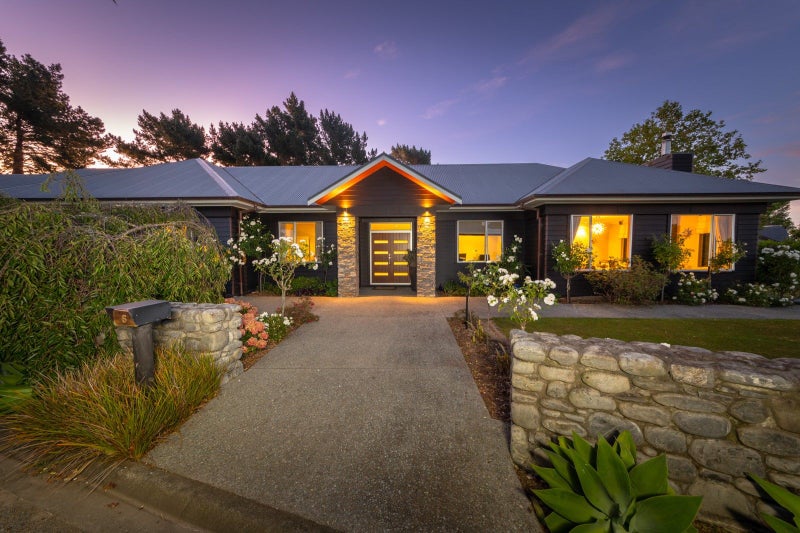 6 Homestead Lane, Fitzherbert, Palmerston North - Carousel 2