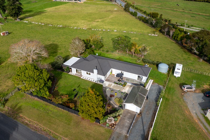 482 Green Road, Warkworth - Carousel 23