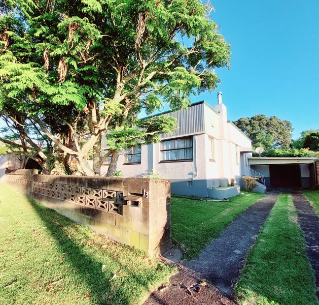 13 Westwell Road, Belmont, Auckland - Carousel 2
