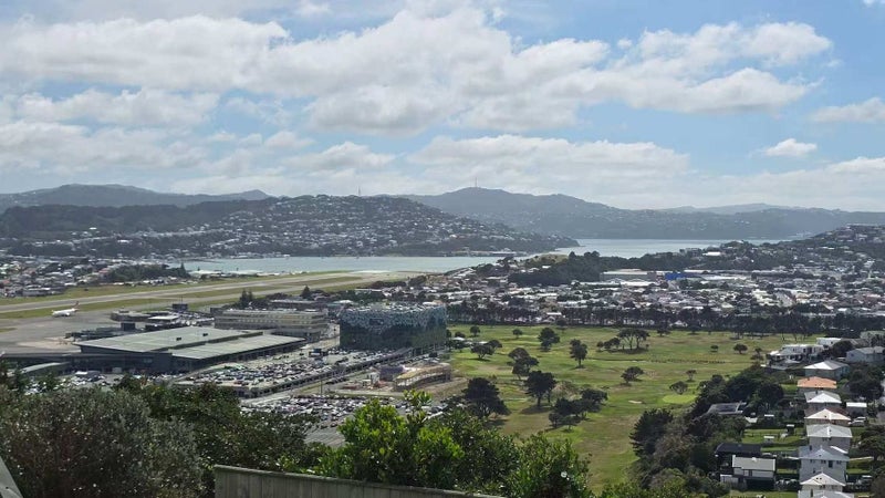 6 Kekerenga Street, Strathmore Park, Wellington - Carousel 1