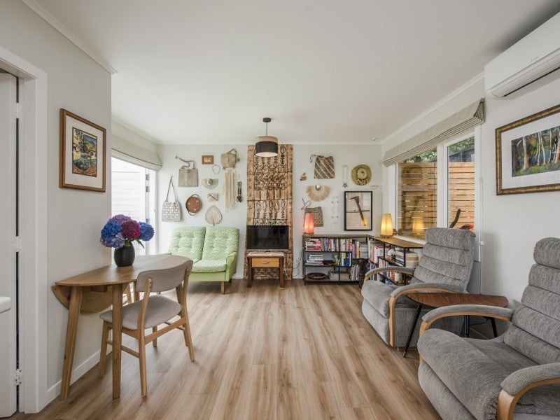 3/154 Moxham Avenue, Hataitai, Wellington - Carousel 1