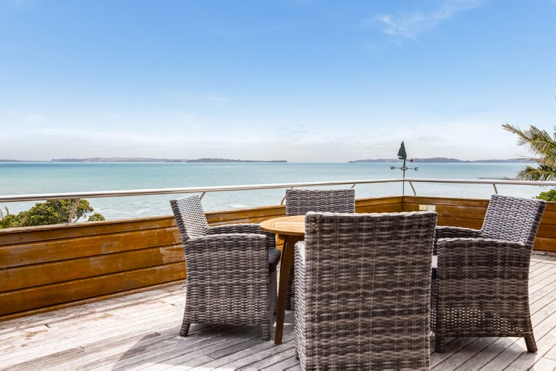 5 Rangitoto View Road, Cockle Bay, Auckland - Carousel 2