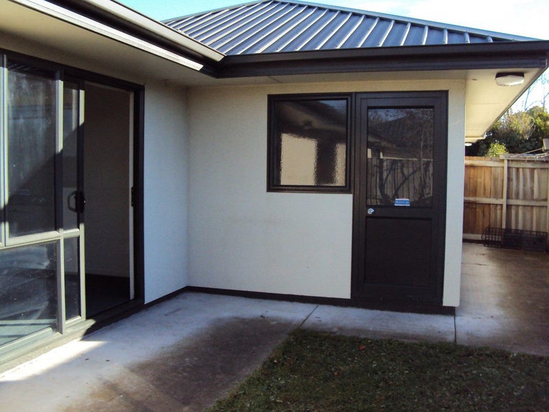 2/503 Madras Street, St Albans, Christchurch - Carousel 9
