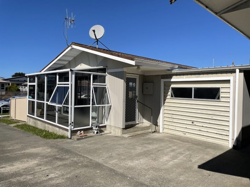 12 Freyberg Avenue, Tamatea, Napier - Carousel 2
