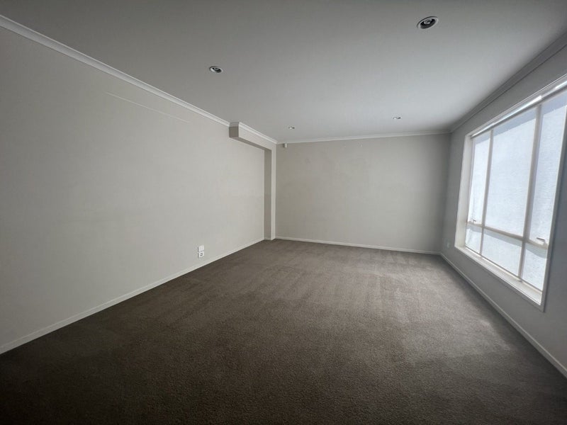 5 Akeake Lane, Manurewa, Auckland - Carousel 2
