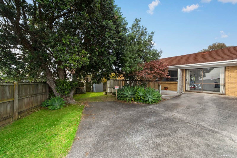 2/9 Rapallo Place, Farm Cove, Auckland - Carousel 2