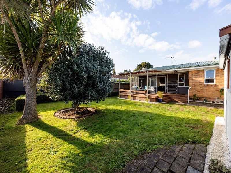 32 Sandwich Road, St Andrews, Hamilton - Carousel 3