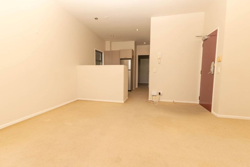 9/79 Schnapper Rock Road, Schnapper Rock, Auckland - Carousel 2