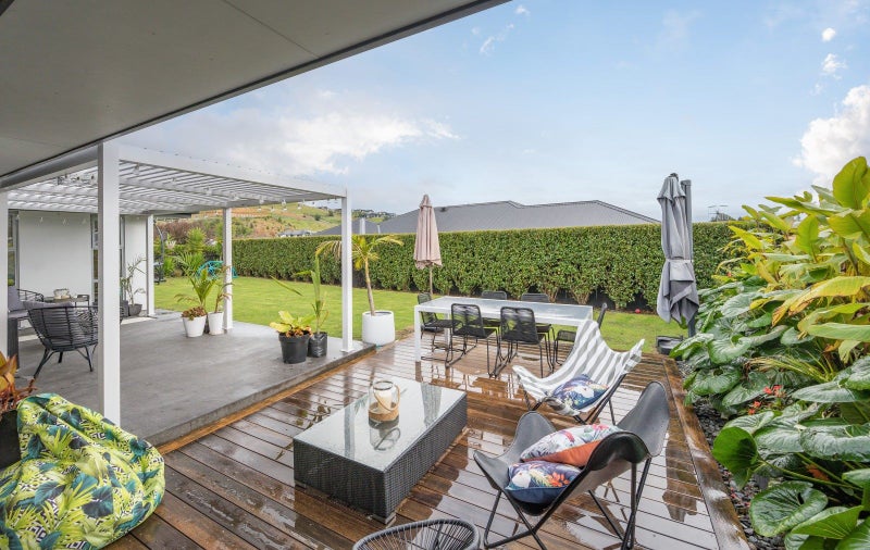 27 Sanctuary Drive, Stoke, Nelson - Carousel 2