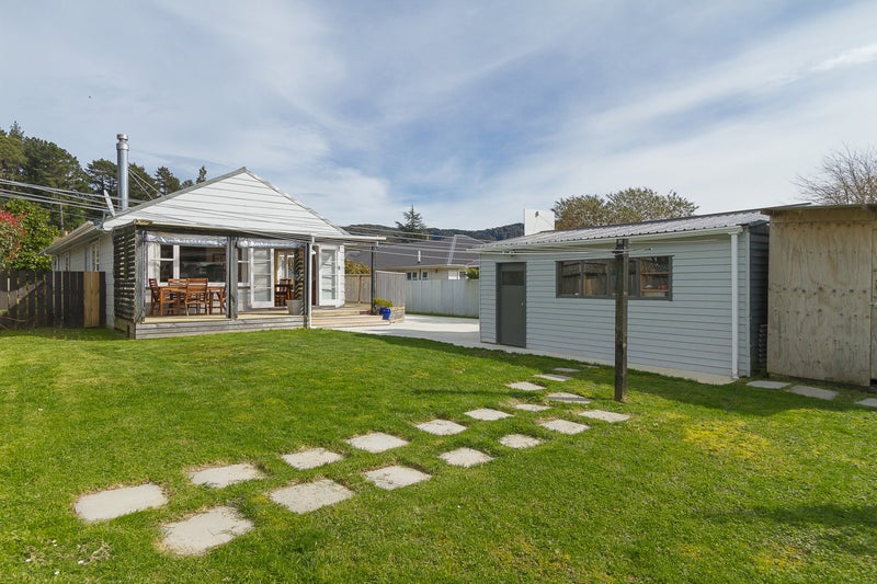 21 Homedale Road, Wainuiomata, Lower Hutt - Carousel 2