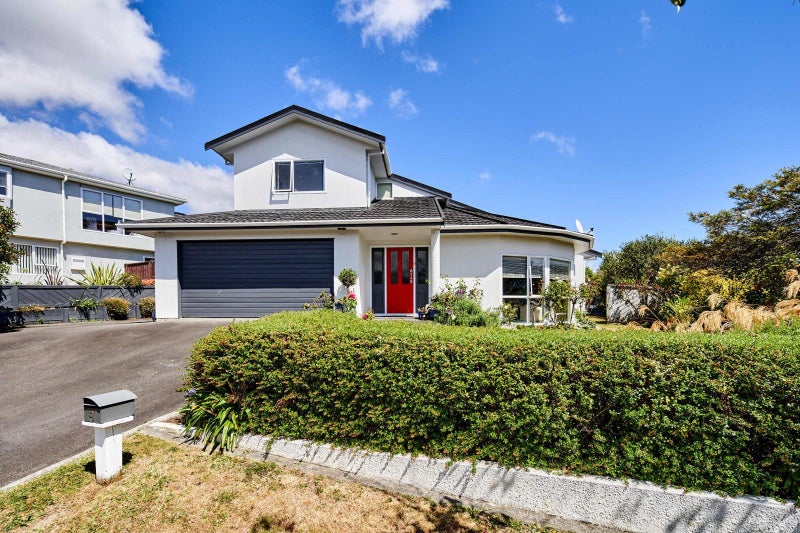 9 Musket Lane, Whitby, Porirua - Carousel 1