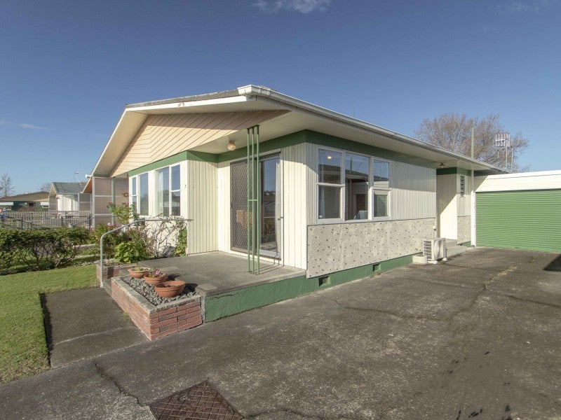 7/90 Gloucester Street, Greenmeadows, Napier - Carousel 1