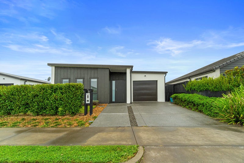 32 Probert Crescent, Chartwell, Hamilton - Carousel 15