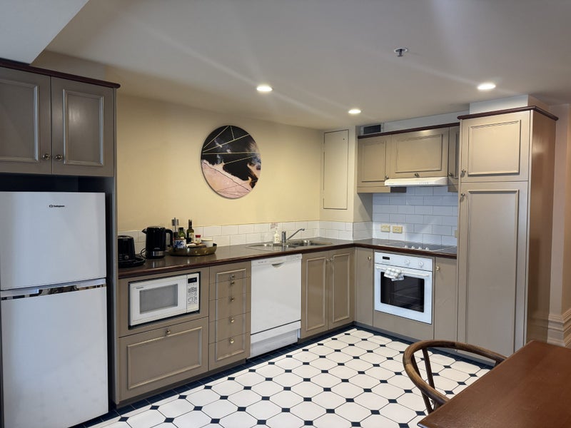 52/28 Cathedral Square, Christchurch Central, Christchurch - Carousel 2