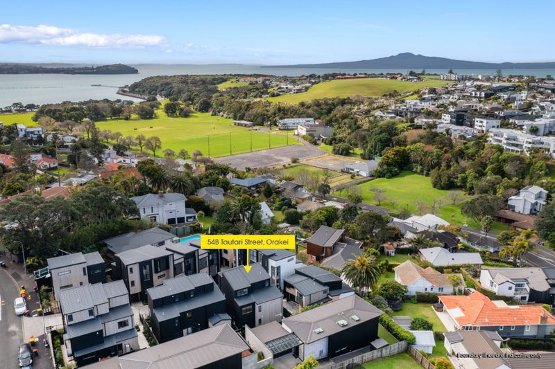 54B Tautari Street, Orakei, Auckland - Carousel 2