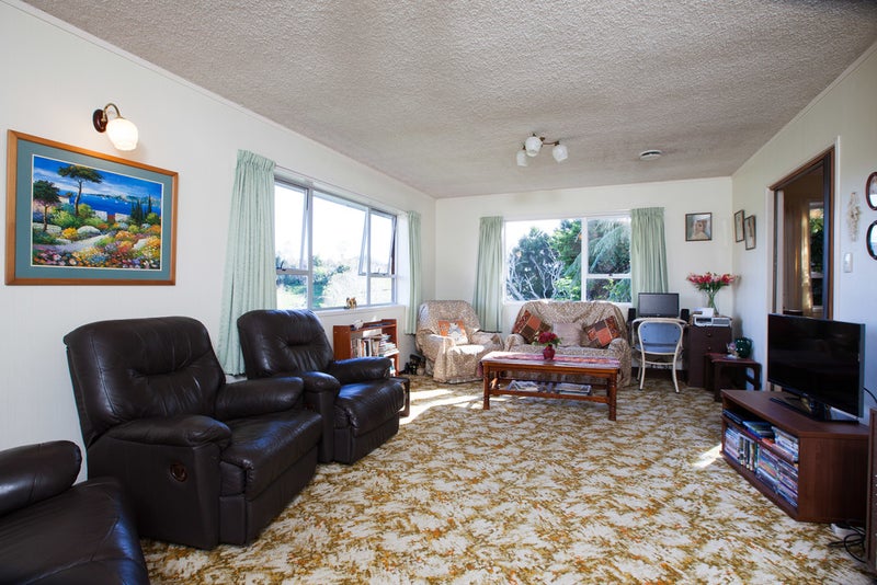 85A Poplar Grove, Whalers Gate, New Plymouth - Carousel 26