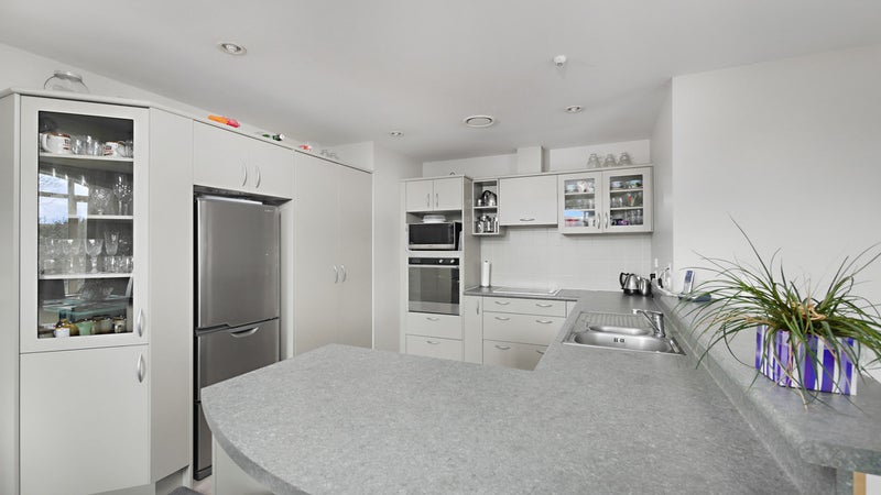 11 Laguna Gardens, Shirley, Christchurch - Carousel 2