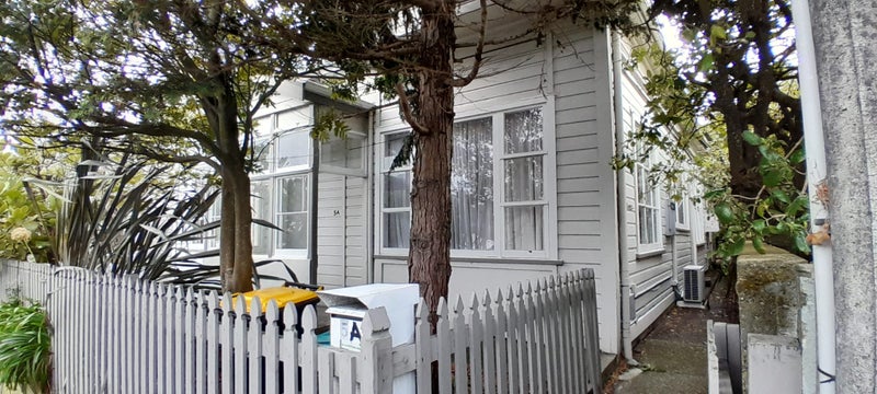 5 Paterson Street, Mount Victoria, Wellington - Carousel 1