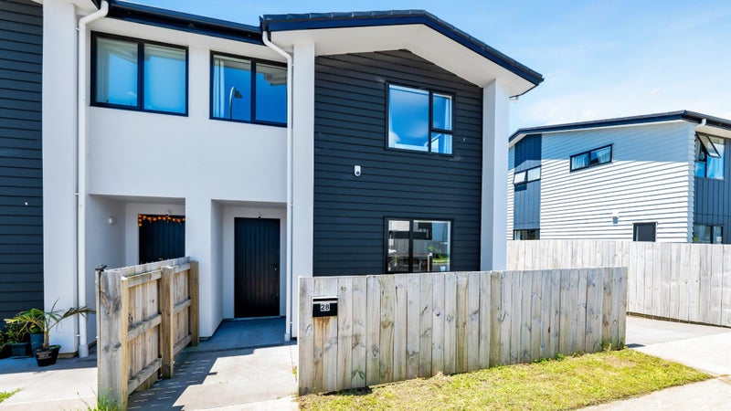 28 Discovery Place, Marfell, New Plymouth - Carousel 1