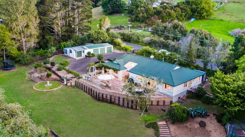 26 Clifford Road, Pukekohe, Pukekohe - Carousel 1