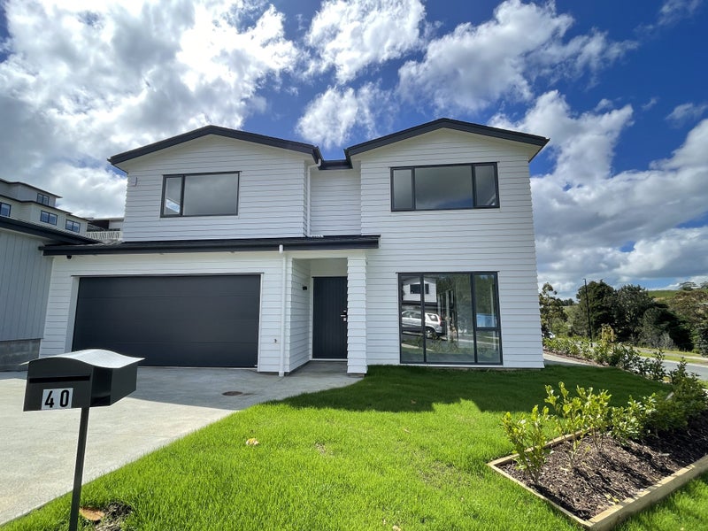 40 Godfrey Drive, Orewa, Orewa - Carousel 1