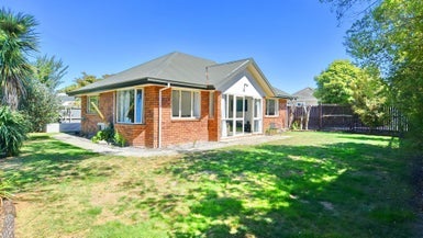 142C Wainoni Road, Avondale, Christchurch - Carousel 1