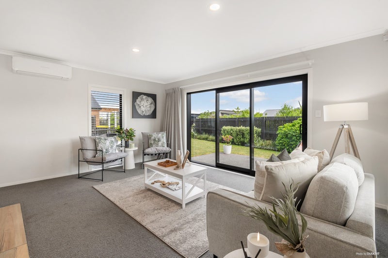 509 Webb Drive, Chartwell, Hamilton - Carousel 2