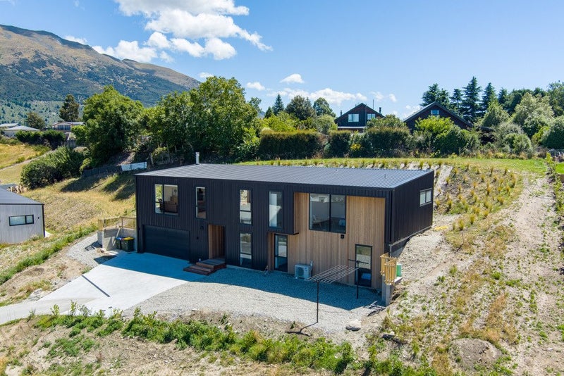 4 Waxeye Lane, Wanaka - Carousel 2