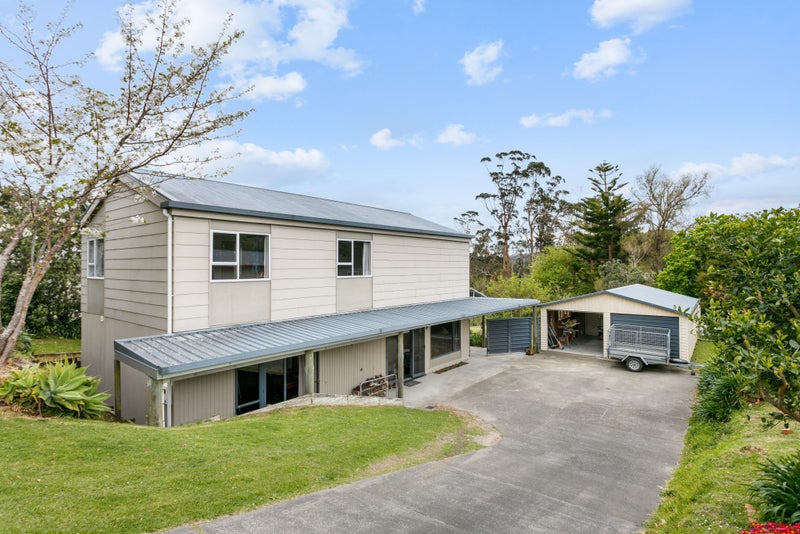 8 Norwood Road, Kaiti, Gisborne - Carousel 1