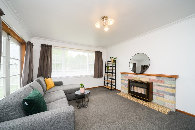 32 Parkland Crescent, Terrace End, Palmerston North - Carousel 2