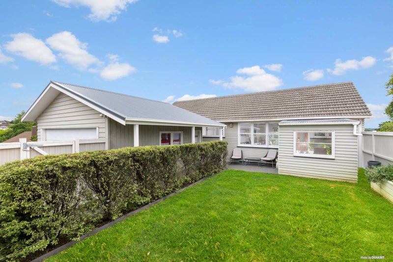 38 Paddington Street, Glen Innes, Auckland - Carousel 1