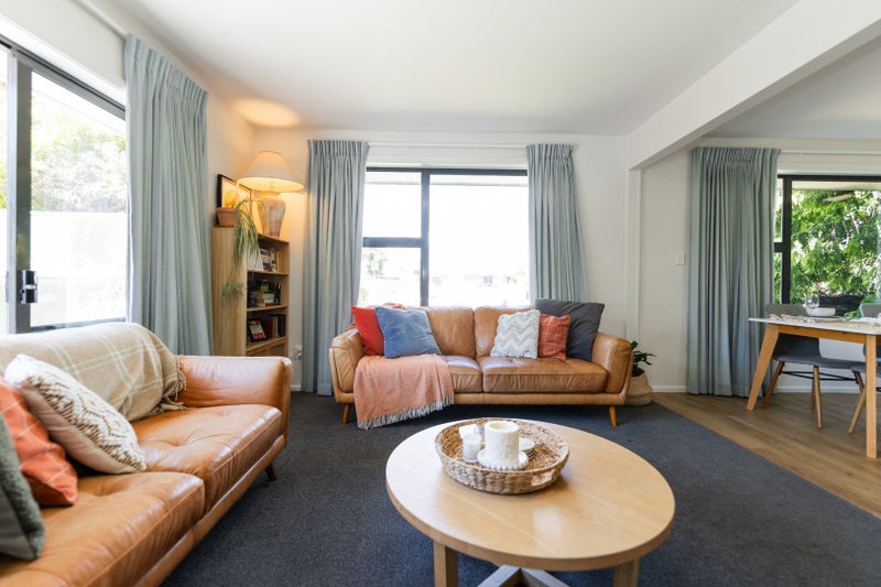 6 Gladson Avenue, Sockburn, Christchurch - Carousel 2