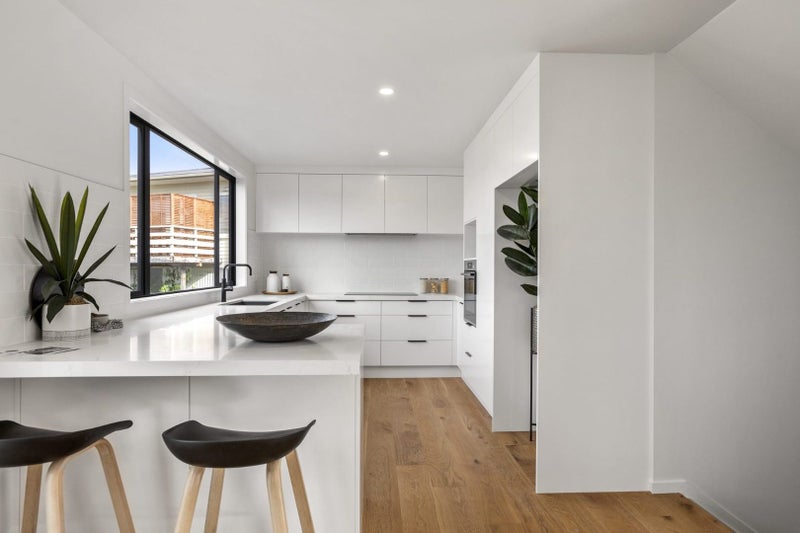 5A Florida Place, St Heliers, Auckland - Carousel 2