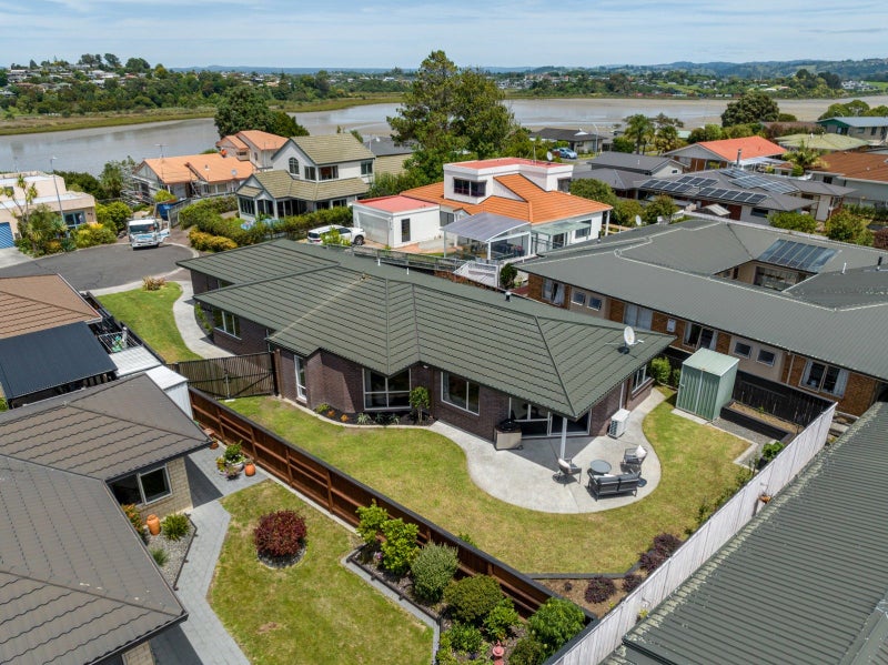 16 Whakaruru Place, Matua, Tauranga - Carousel 1