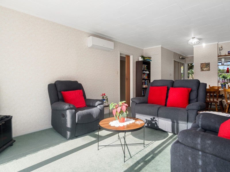 3/46 Thirteenth Avenue, Tauranga South, Tauranga - Carousel 2