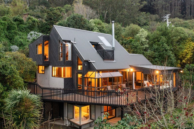 15 Irvine Road, The Cove, Dunedin - Carousel 1