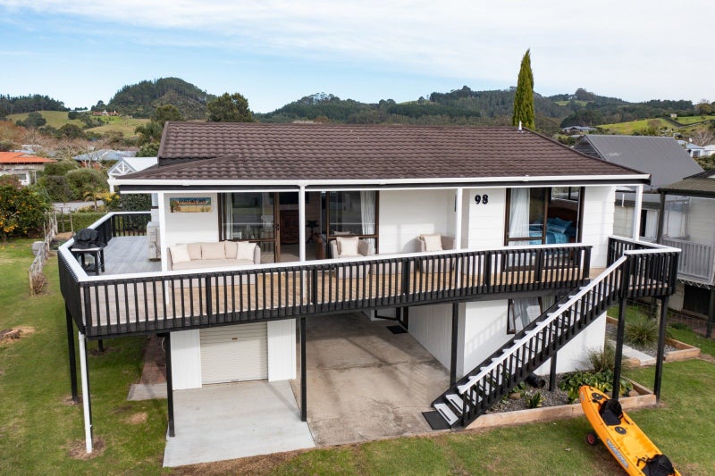 98 Captain Cook Road, Cooks Beach, Whitianga - Carousel 1