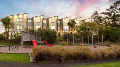 1/7 Glen Road, Ranui, Auckland - Carousel 1