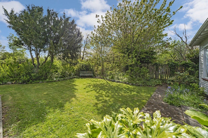 11 North Terrace, Darfield, Darfield - Carousel 2