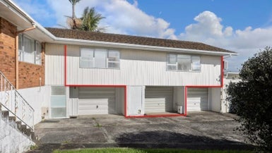 3/2 Olsen Avenue, Hillsborough, Auckland - Carousel 1