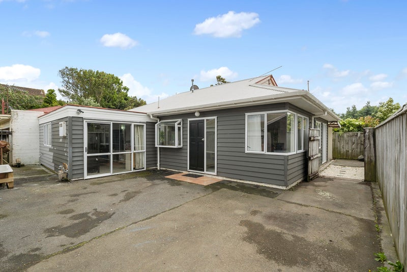 55B Wakefield Street, Alicetown, Lower Hutt - Carousel 17