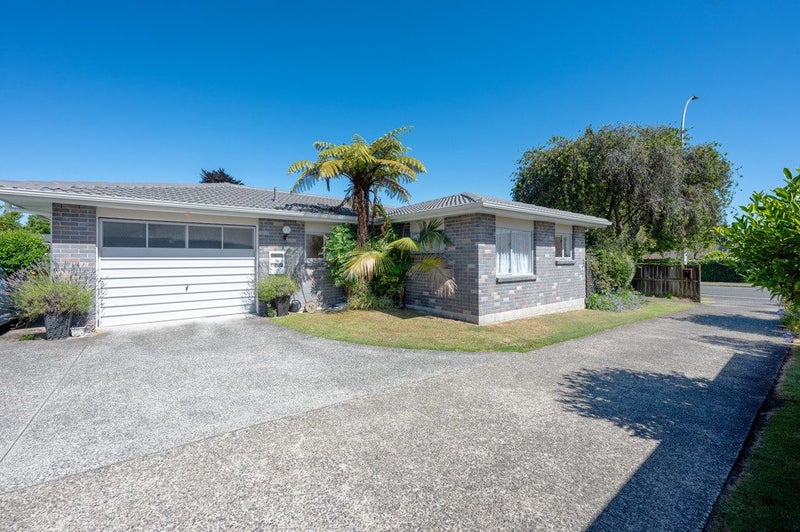 8A Devon Street, Glenholme, Rotorua - Carousel 2