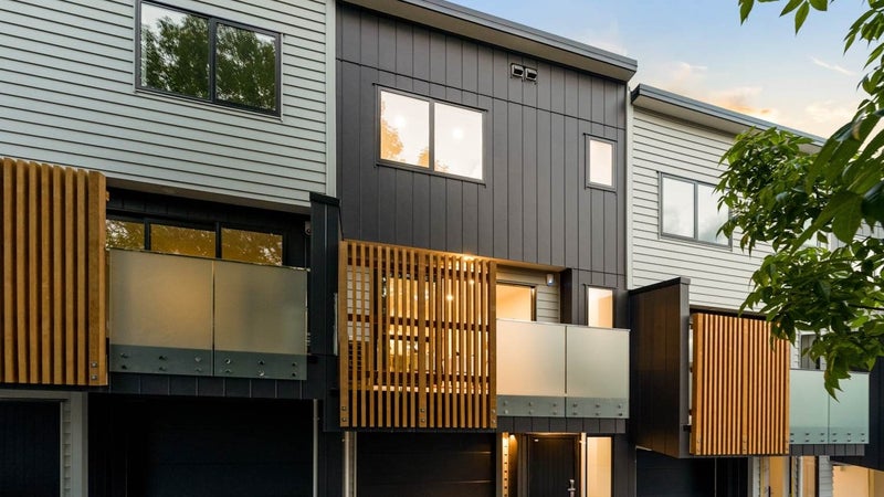 6/12 Arawa Street, New Lynn, Auckland - Carousel 1