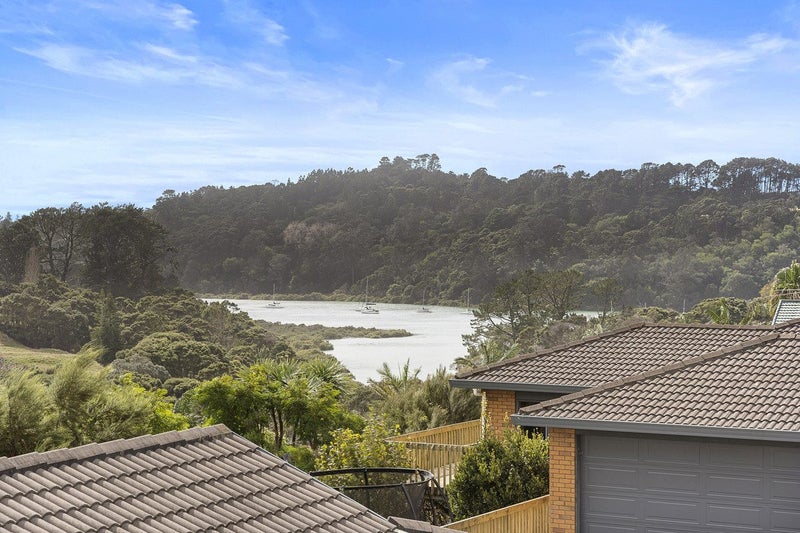 40 Coastal Heights, Stillwater, Silverdale - Carousel 1