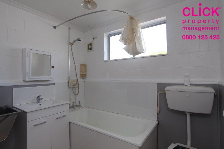 1/9 De Carle Street, Saint Kilda, Dunedin - Carousel 13