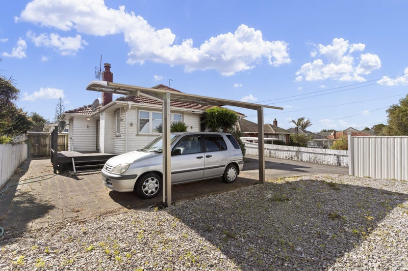 123 Stoddard Road, Wesley, Auckland - Carousel 15